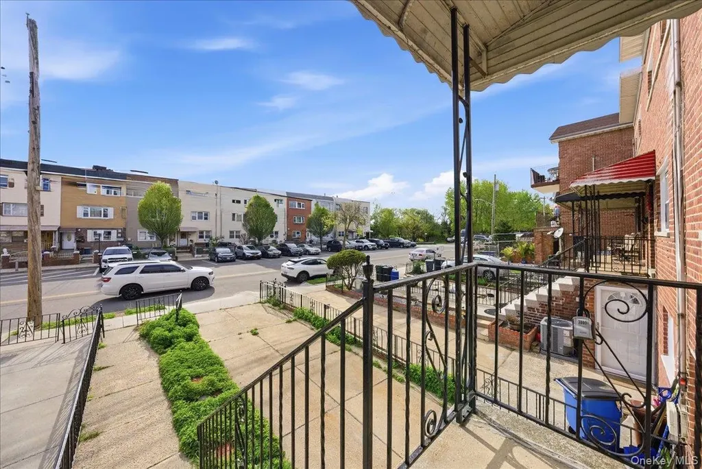 278 Balcom Avenue Bronx NY 10465