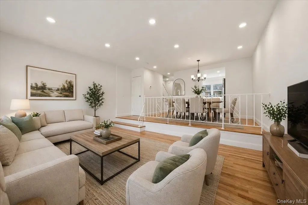 278 Balcom Avenue Bronx NY 10465