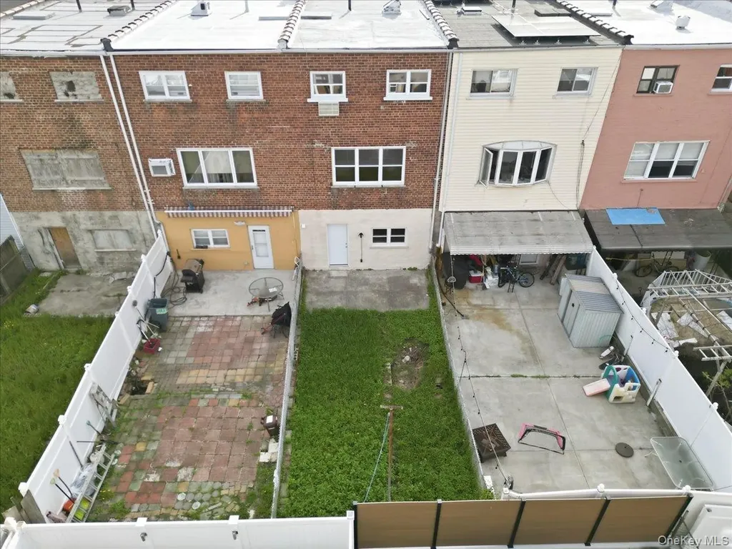 278 Balcom Avenue Bronx NY 10465