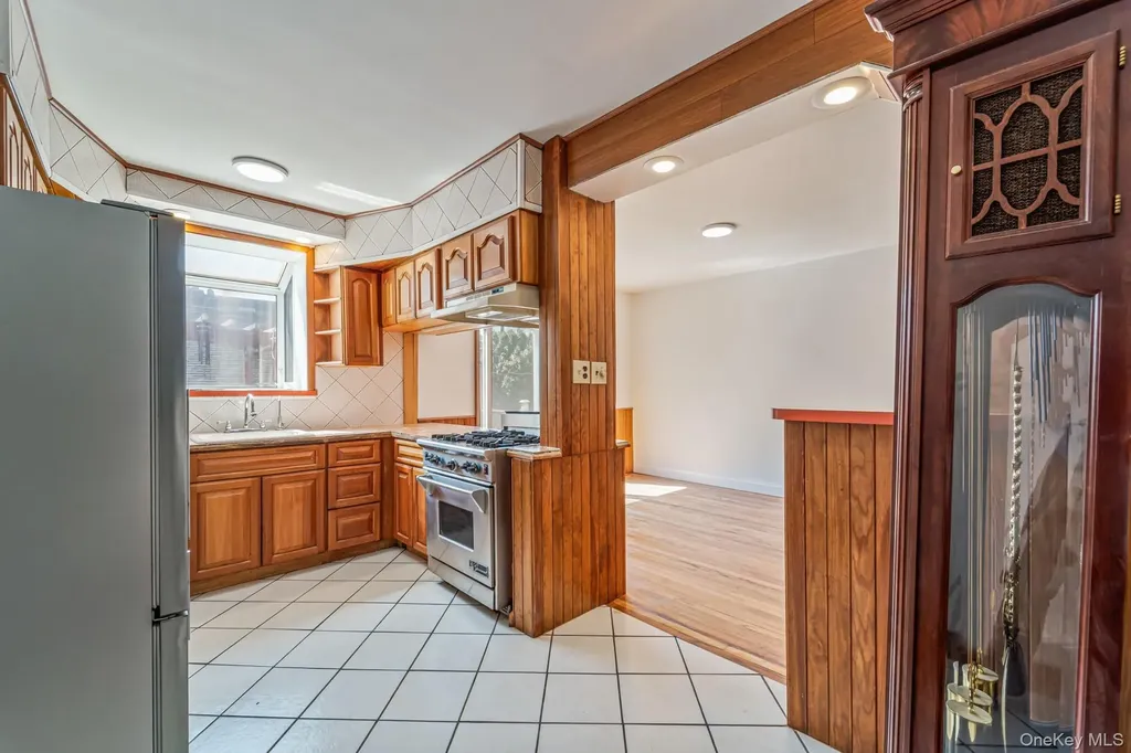 205-18 33rd Avenue Bayside NY 11361