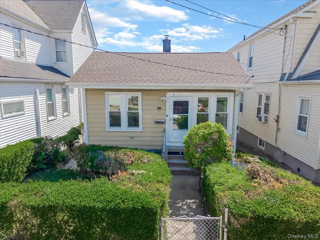68 Alexander Avenue Yonkers NY 10704