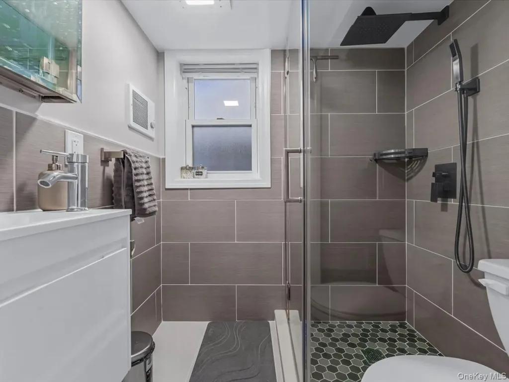 68 Alexander Avenue Yonkers NY 10704