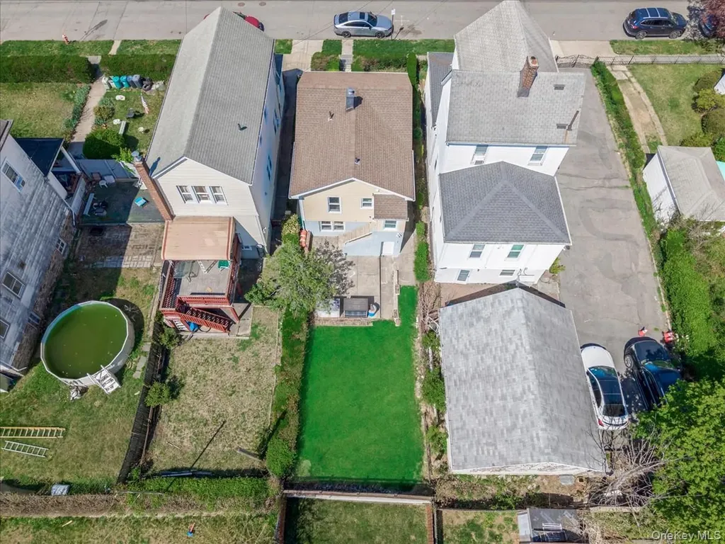 68 Alexander Avenue Yonkers NY 10704