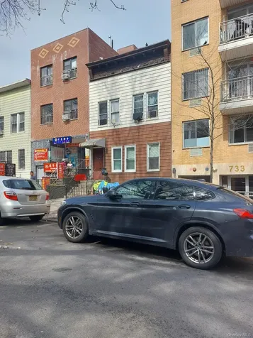 727 53rd Street Brooklyn NY 11220