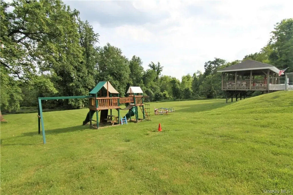 191 Sylvan Lake Road Hopewell Junction NY 12533