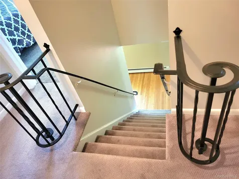 46 Cortlandt Road Mahopac NY 10541
