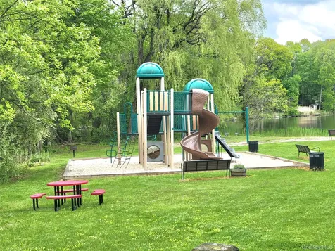 46 Cortlandt Road Mahopac NY 10541