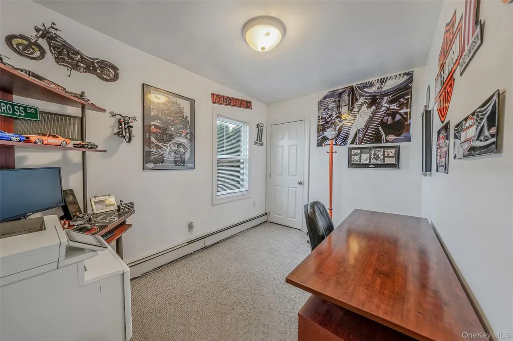 232 Waldorf Avenue Elmont NY 11003