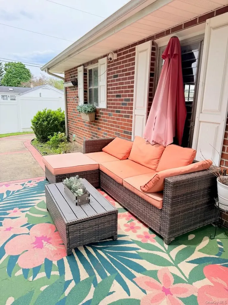 60 Ryerson Road New Hampton NY 10958