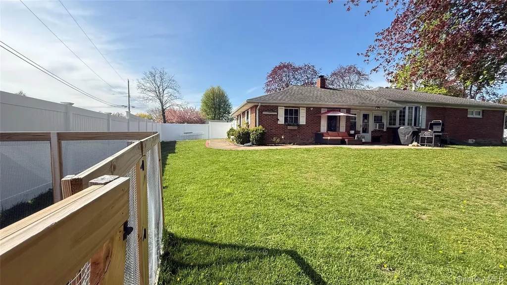 60 Ryerson Road New Hampton NY 10958