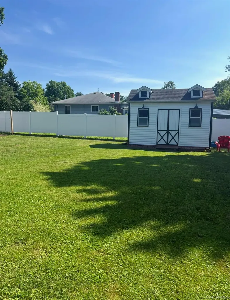 60 Ryerson Road New Hampton NY 10958