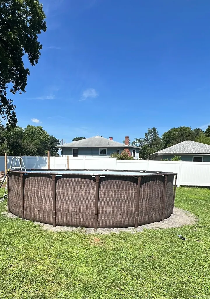 60 Ryerson Road New Hampton NY 10958