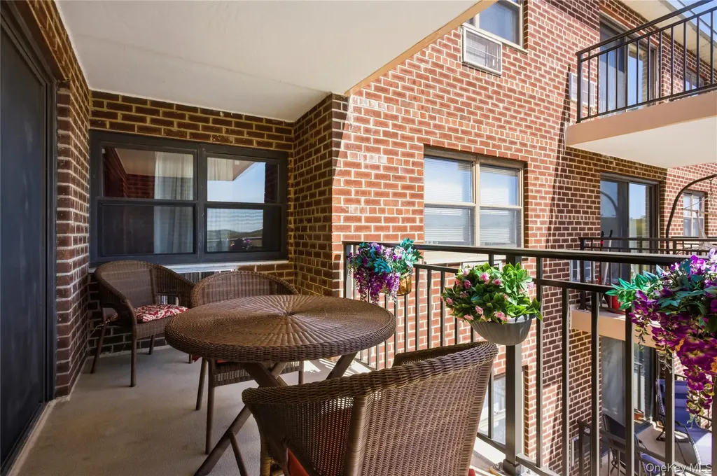 100 Diplomat Drive Mount Kisco NY 10549