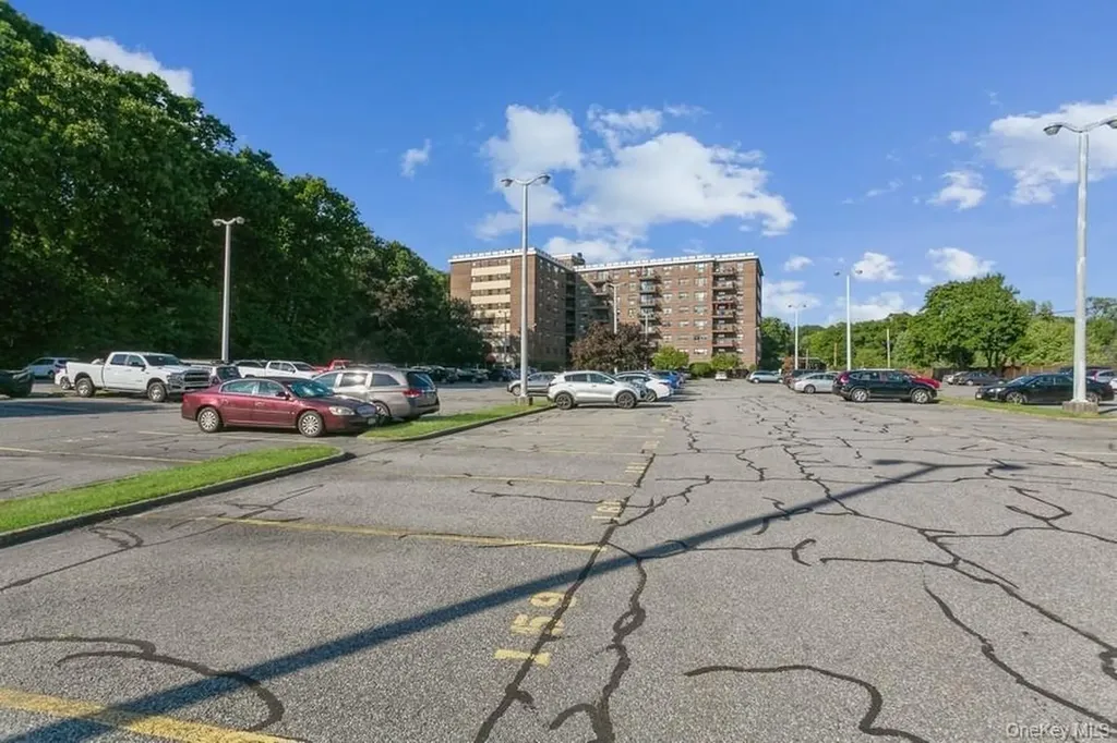 100 Diplomat Drive Mount Kisco NY 10549