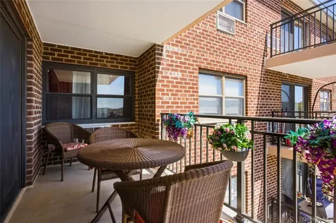 100 Diplomat Drive Mount Kisco NY 10549