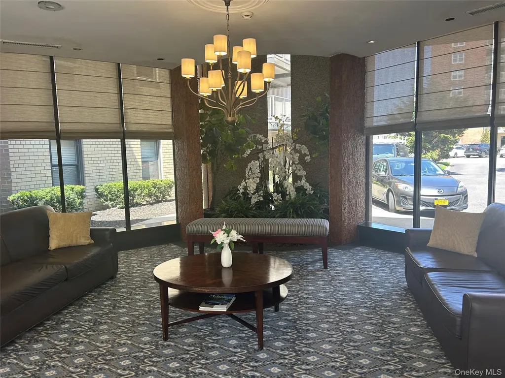 854 E Broadway Long Beach NY 11561