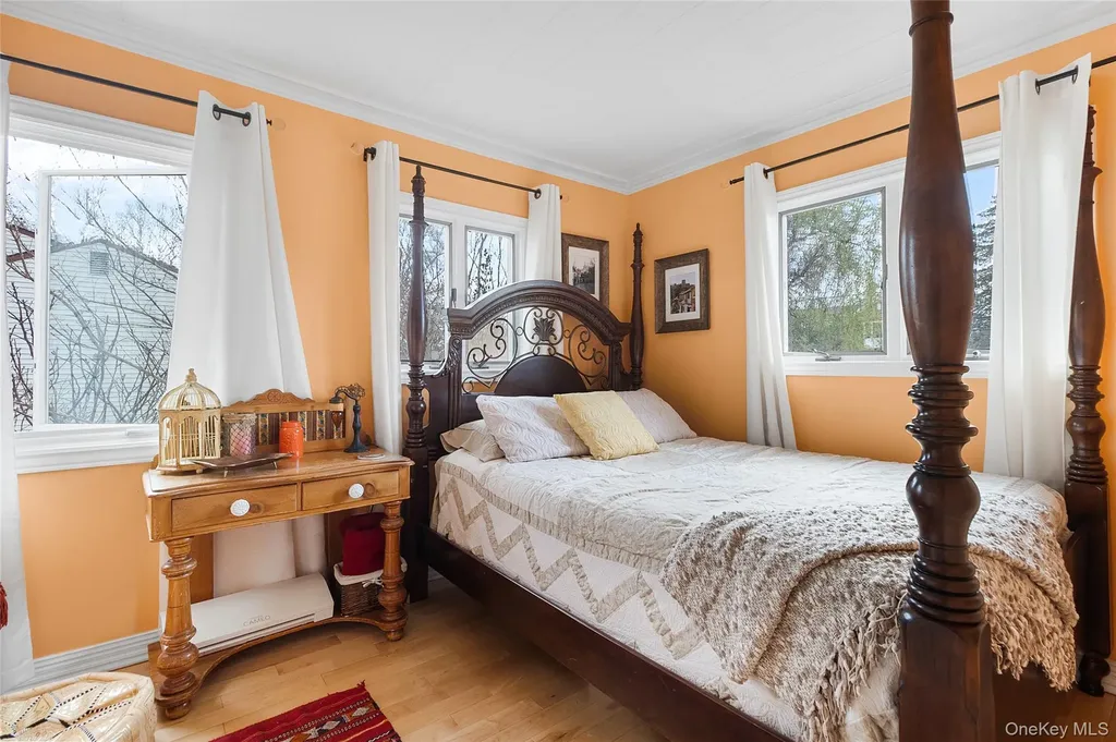11 Harvest Lane West Islip NY 11795