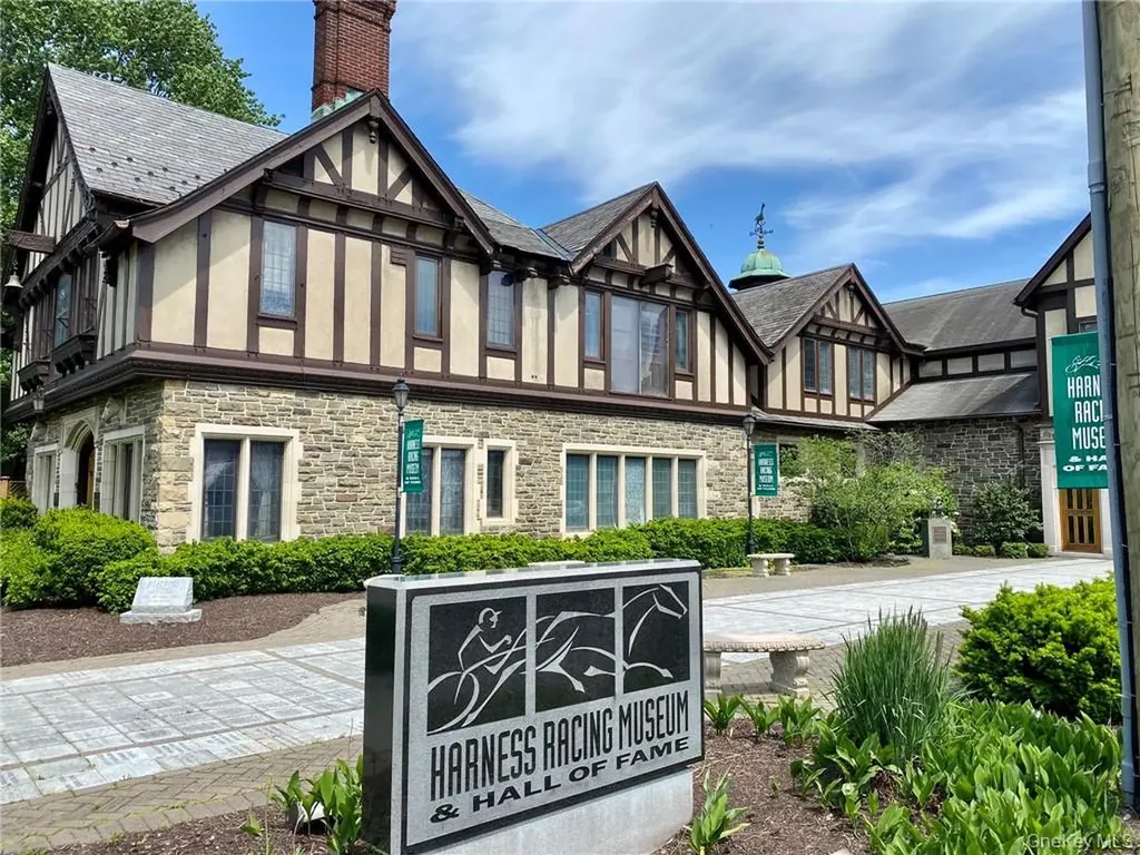 56 Maple Avenue Warwick NY 10990