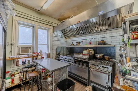56-58 Vineyard Avenue Highland NY 12528