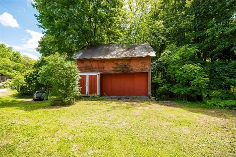 56-58 Vineyard Avenue Highland NY 12528