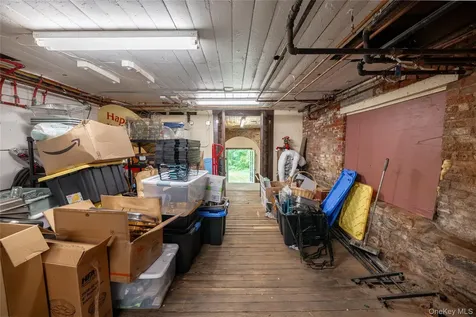 56-58 Vineyard Avenue Highland NY 12528