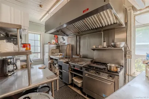 56-58 Vineyard Avenue Highland NY 12528