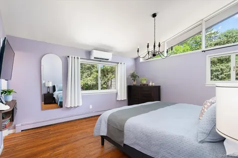 27 Lakeview Avenue W Cortlandt Manor NY 10567
