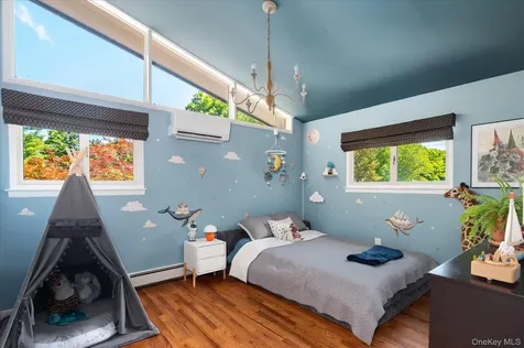 27 Lakeview Avenue W Cortlandt Manor NY 10567