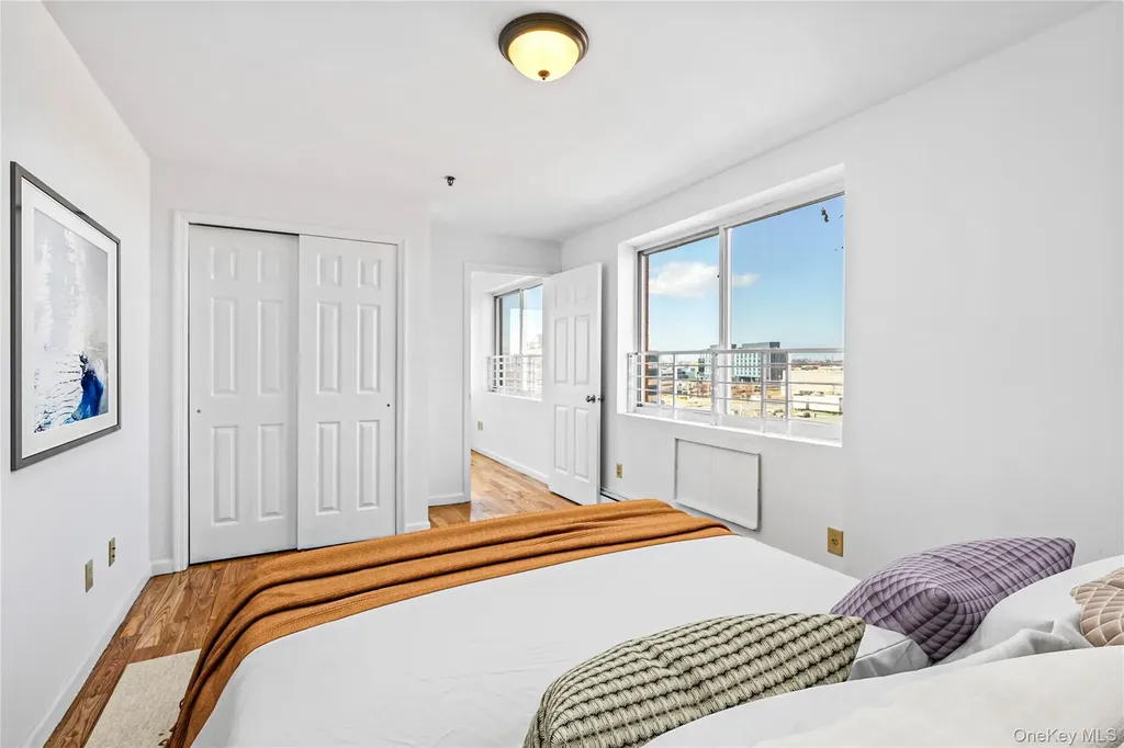 13616 31st Road Flushing NY 11354