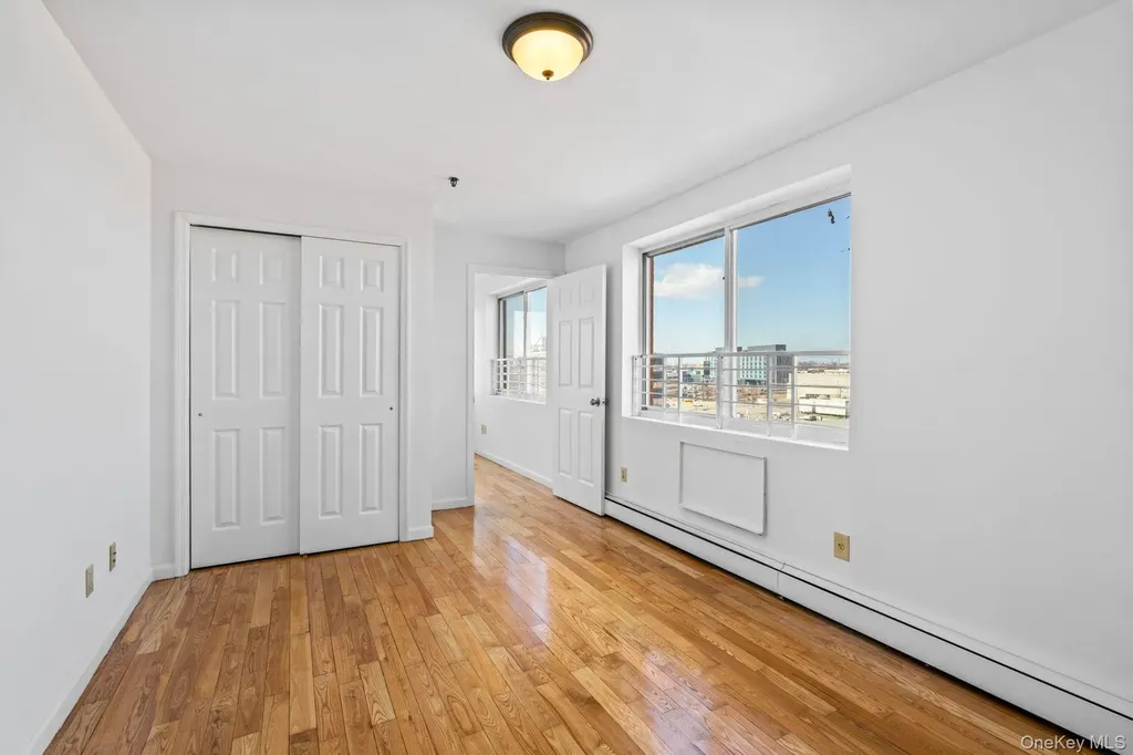 13616 31st Road Flushing NY 11354