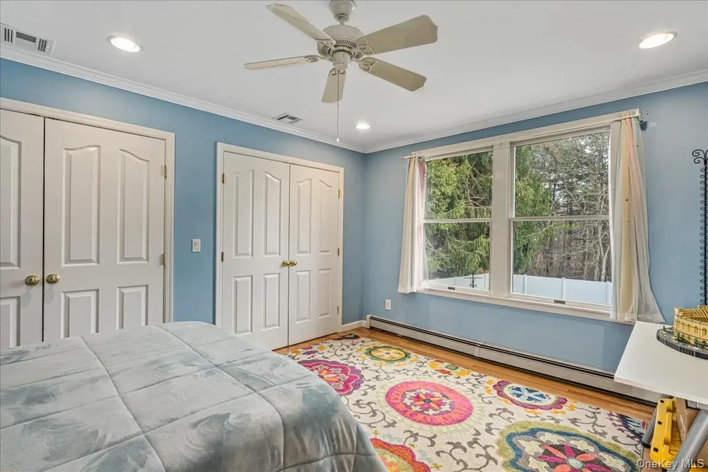79 White Pine Way Medford NY 11763