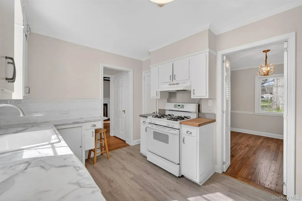 64 Beech Street W White Plains NY 10604
