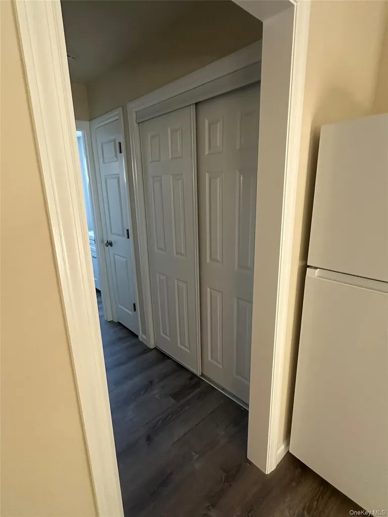 360 Larkfield Road East Northport NY 11731