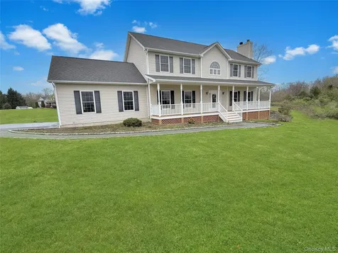 343 North Avenue Pleasant Valley NY 12569