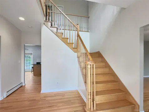 343 North Avenue Pleasant Valley NY 12569