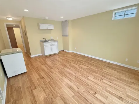 343 North Avenue Pleasant Valley NY 12569