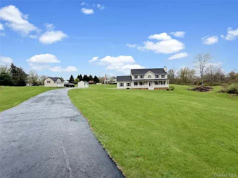 343 North Avenue Pleasant Valley NY 12569