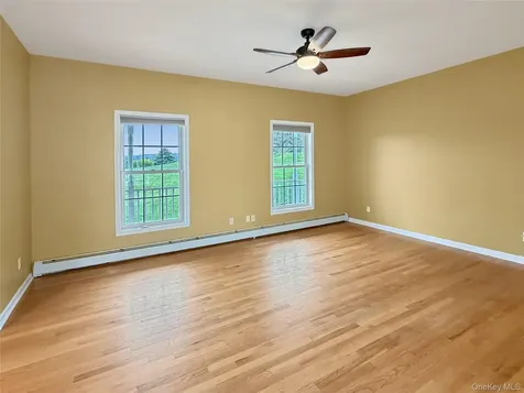 343 North Avenue Pleasant Valley NY 12569