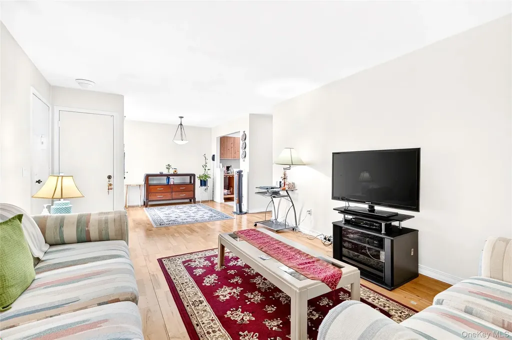 23 Hillside Terrace White Plains NY 10601