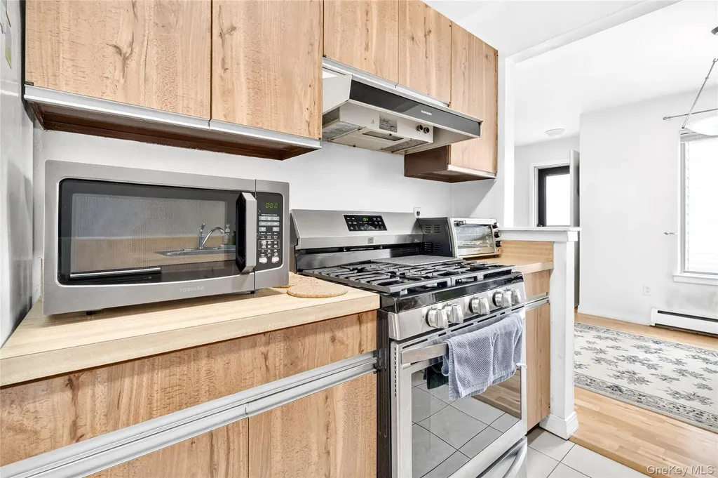23 Hillside Terrace White Plains NY 10601