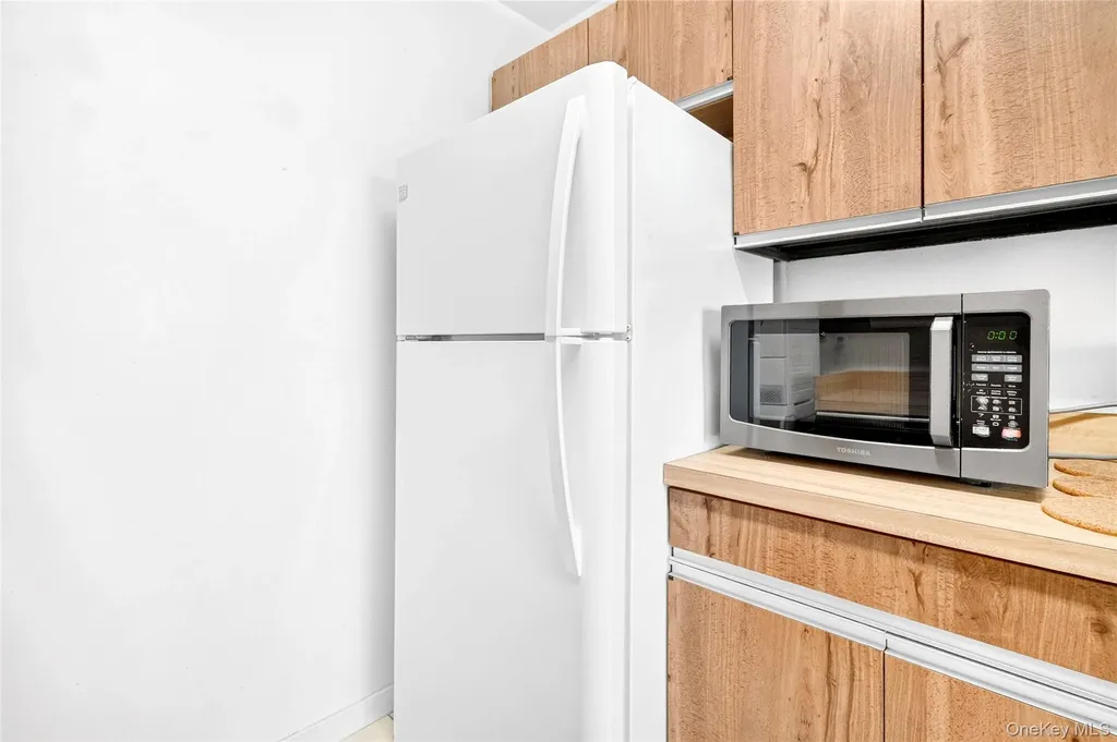 23 Hillside Terrace White Plains NY 10601