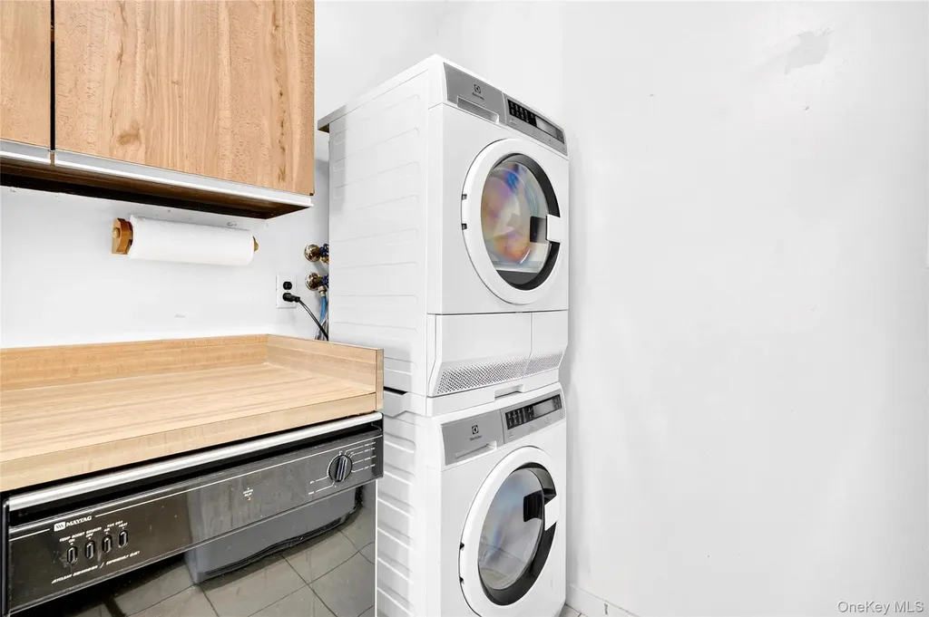 23 Hillside Terrace White Plains NY 10601