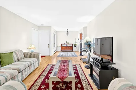 23 Hillside Terrace White Plains NY 10601