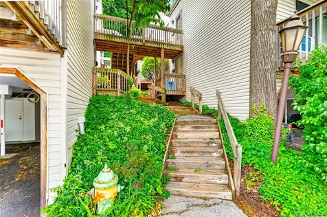 23 Hillside Terrace White Plains NY 10601
