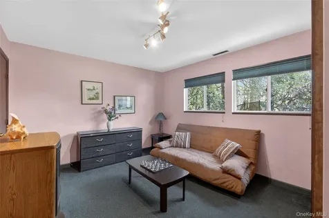4 Innsbruck Boulevard Hopewell Junction NY 12533