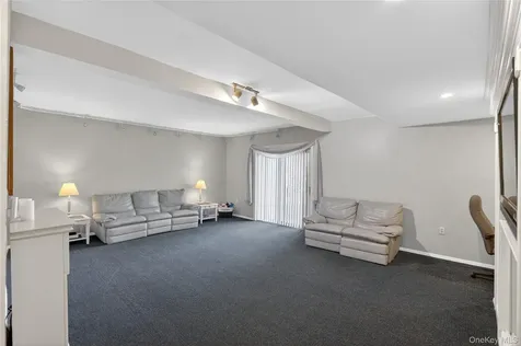 4 Innsbruck Boulevard Hopewell Junction NY 12533