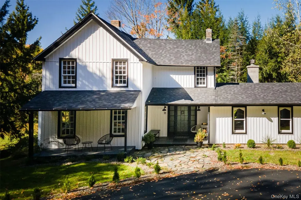 9 Clark A Road Woodbourne NY 12788