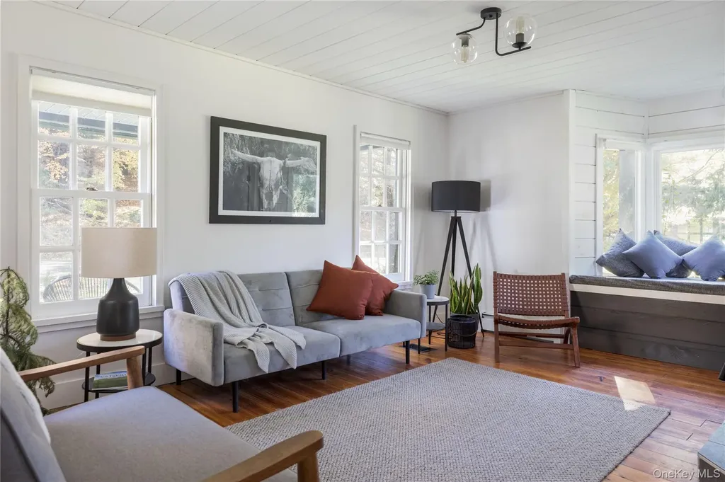 9 Clark A Road Woodbourne NY 12788