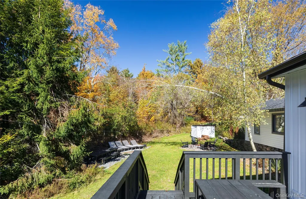 9 Clark A Road Woodbourne NY 12788