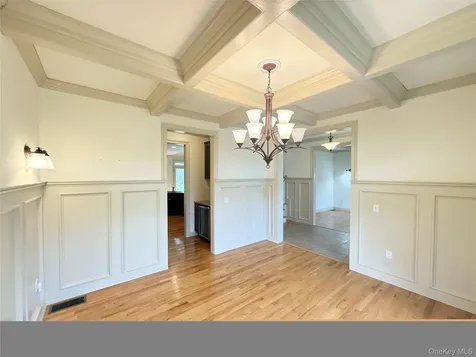 91 Caties Way Hopewell Junction NY 12533